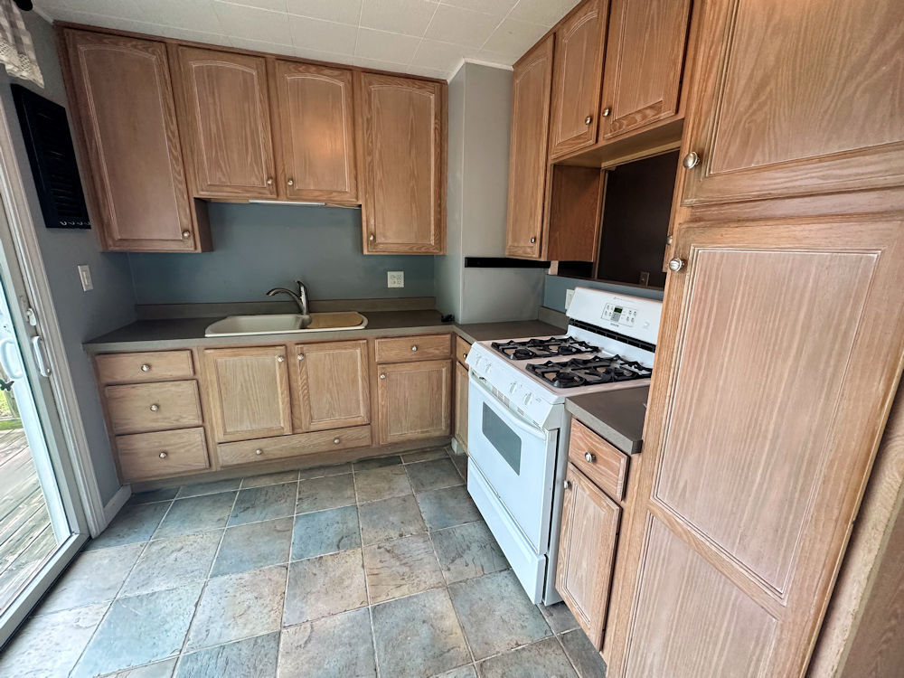 826 North 11th Street Rochelle, IL 61068 - Photo 3 of 12