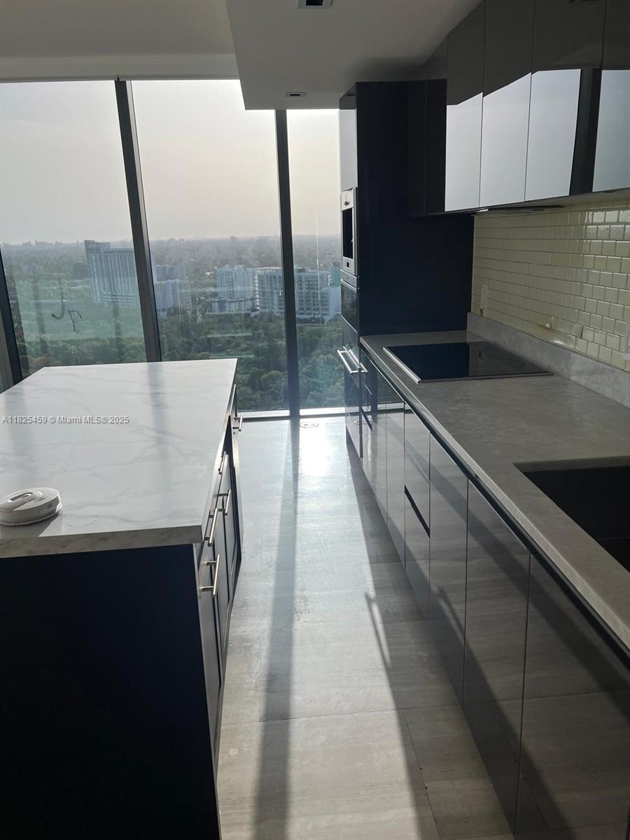 1451 Brickell Avenue, Unit 2404 Miami, FL 33131 - Photo 22 of 26