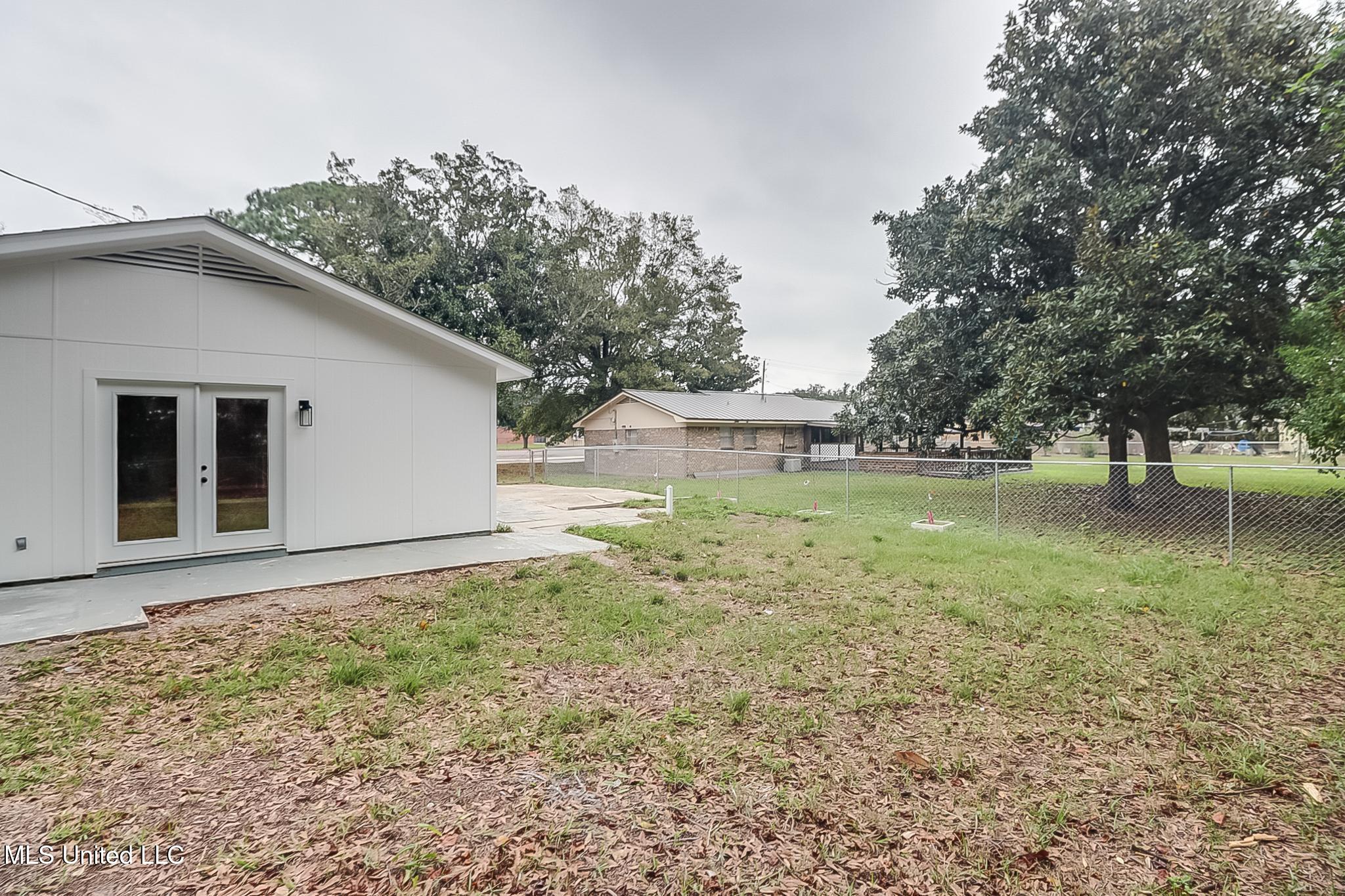 335 Jim Money Road Biloxi, MS 39531 - Photo 28 of 32 27