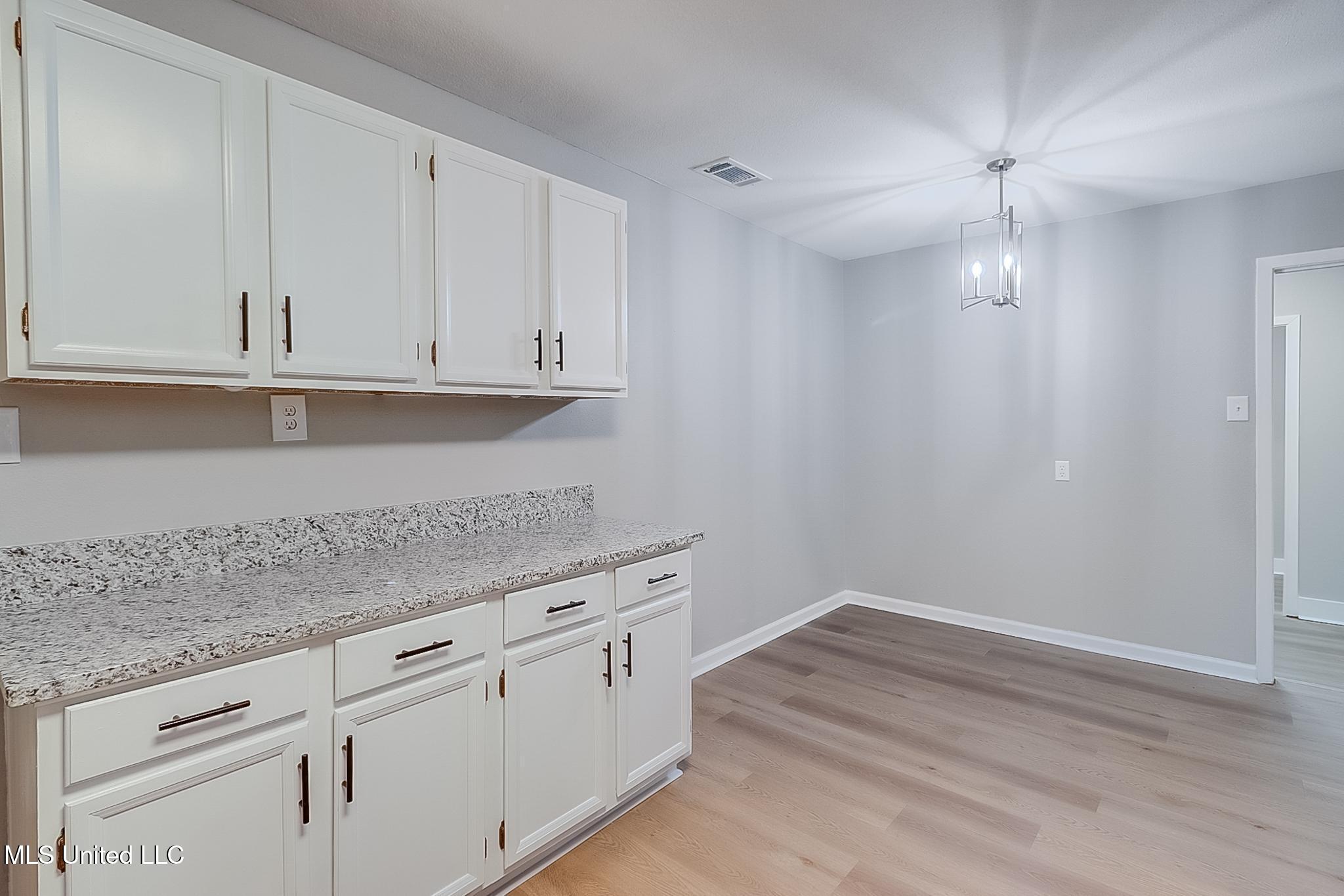 335 Jim Money Road Biloxi, MS 39531 - Photo 9 of 32 9