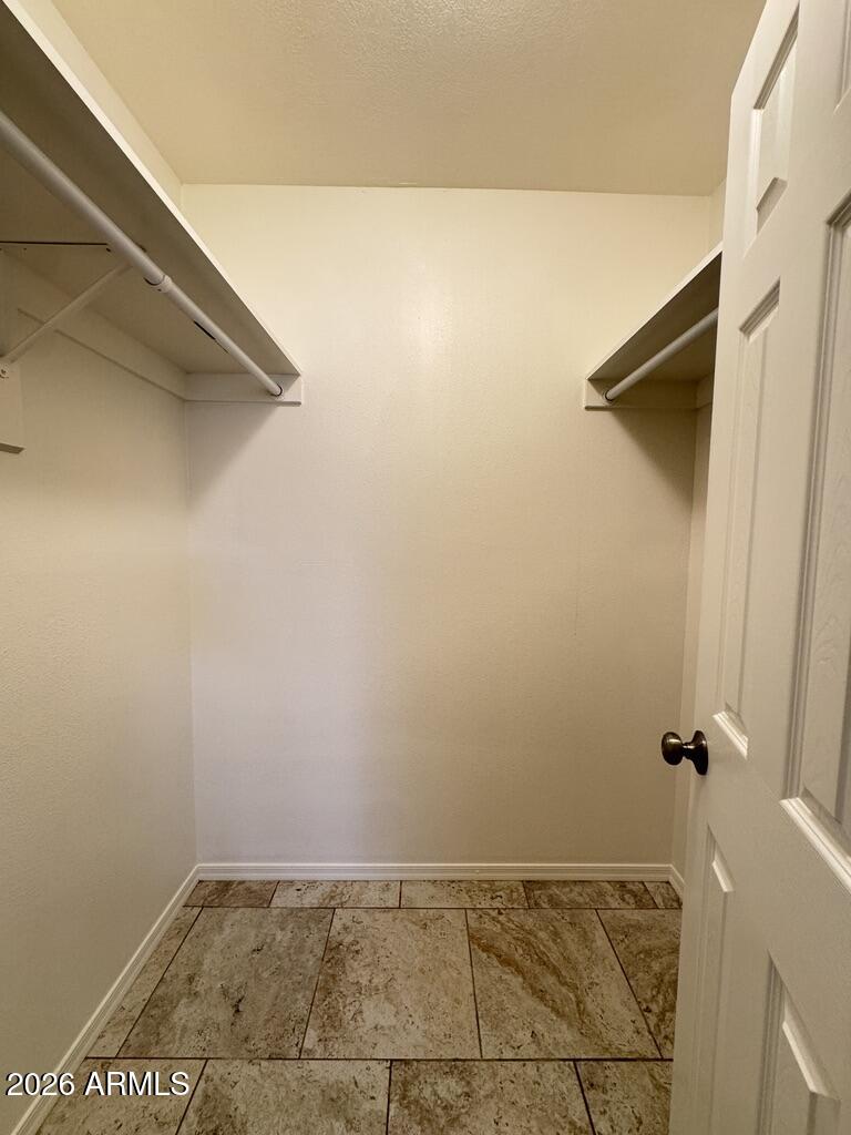 948 South Alma School Road, Unit 9 Mesa, AZ 85210 - Photo 12 of 17 60F9C310-72F9-42C6-B636-6C8A4ACC0856_1_1