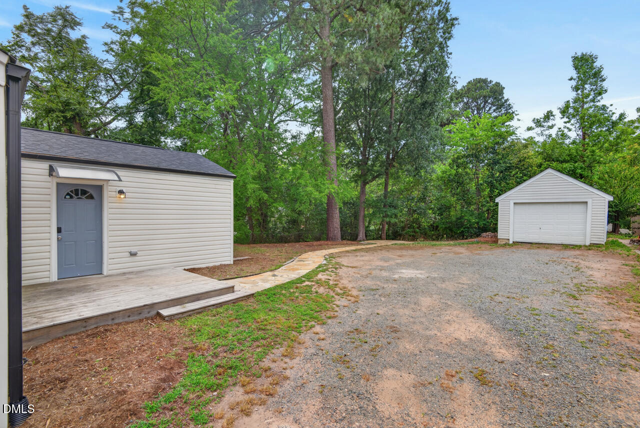 1507 Robinhood Road Durham, NC 27701 - Photo 38 of 45 38 (2)