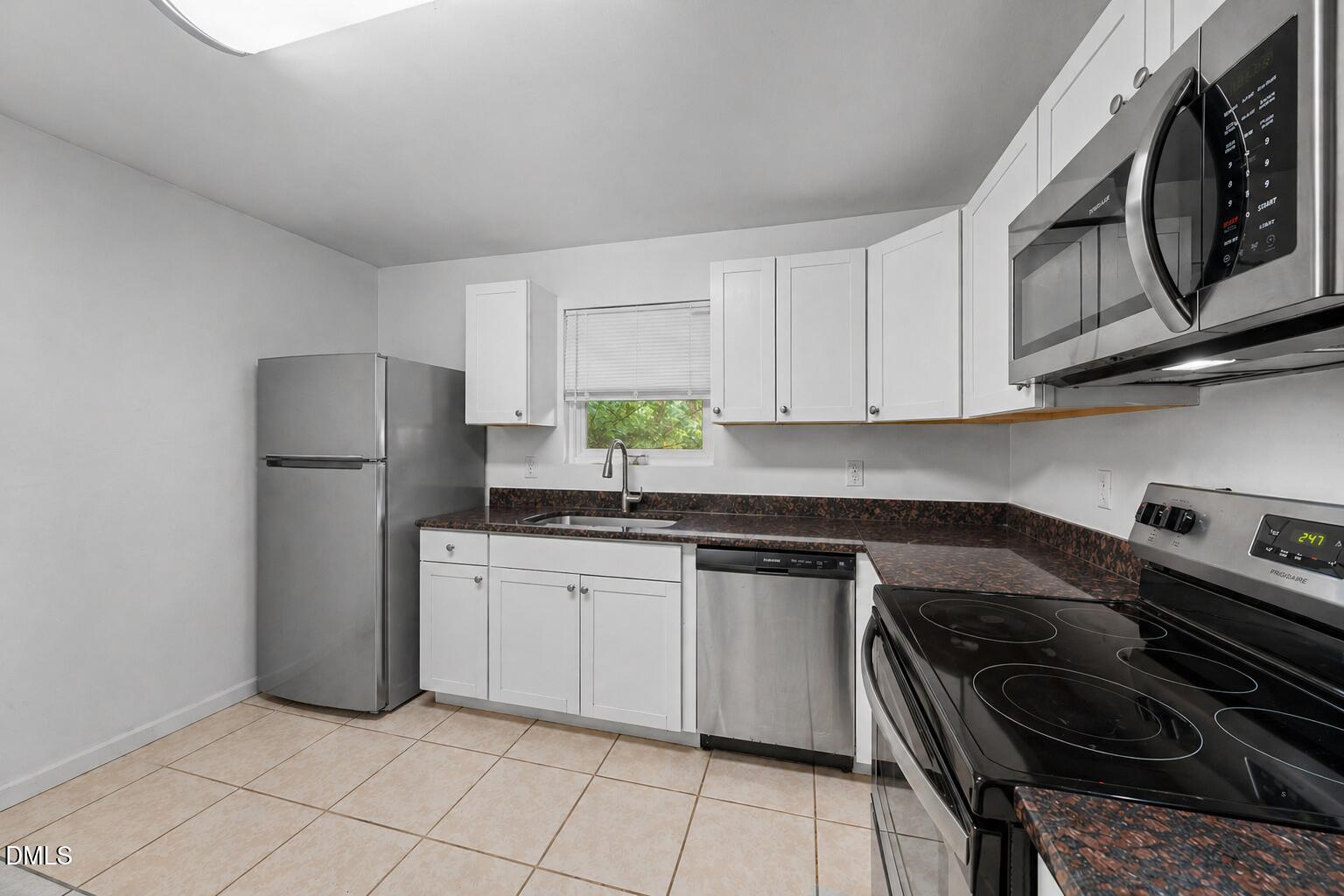 1208 Rosedale Avenue Durham, NC 27707 - Photo 7 of 22 1208 7