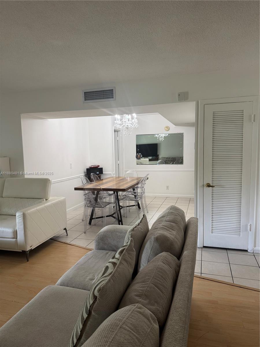 10 Southeast 13th Street, Unit A3 Boca Raton, FL 33432 - Photo 4 of 11 Gallery Image 4