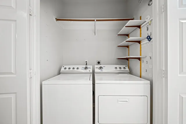 $299,900 | 91 North Avonlea Circle, The Woodlands, TX 77382