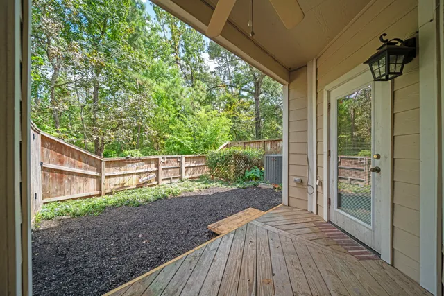 $299,900 | 91 North Avonlea Circle, The Woodlands, TX 77382