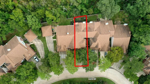 $299,900 | 91 North Avonlea Circle, The Woodlands, TX 77382