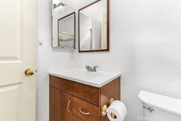 $4,200 | 10650 Kinnard Avenue, Unit 206, Los Angeles, CA 90024