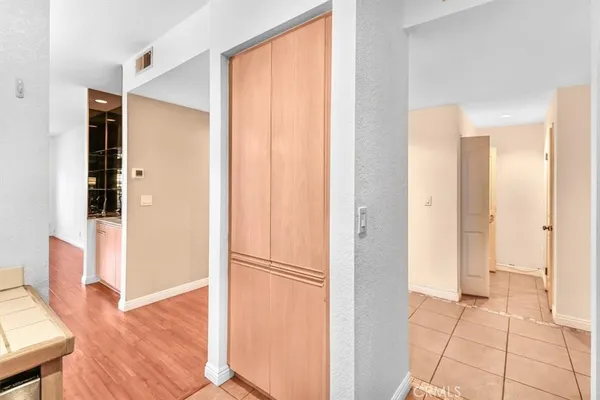 $4,200 | 10650 Kinnard Avenue, Unit 206, Los Angeles, CA 90024