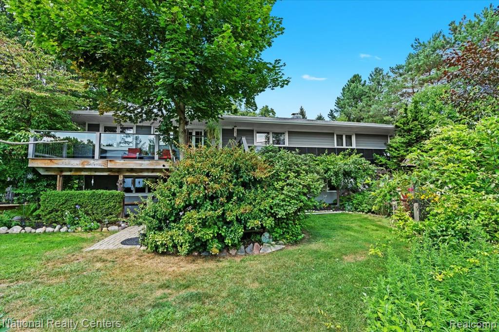 1785 Middle Road Highland, MI 48357 - Photo 30 of 50