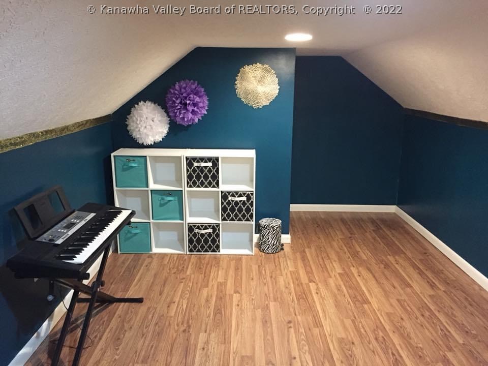2097 White Ridge Road Point Pleasant, WV 25550 - Photo 23 of 33 Gallery Image 23
