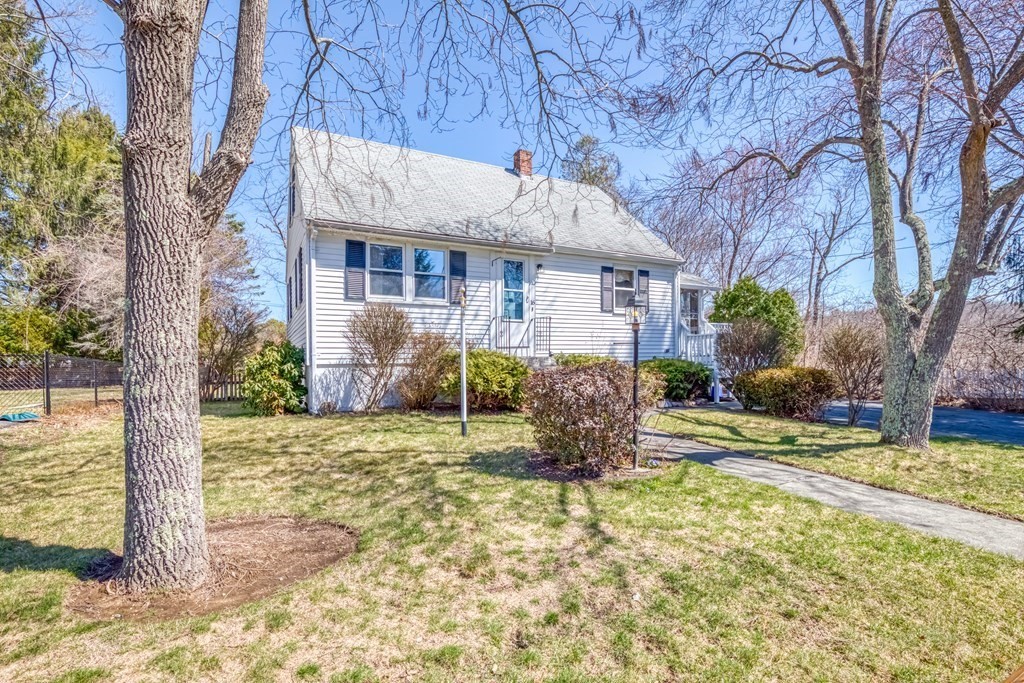 16 State Street Ashland, MA 01721 - Photo 2 of 22 Gallery Image 2