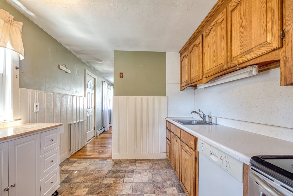 16 State Street Ashland, MA 01721 - Photo 5 of 22 Gallery Image 5