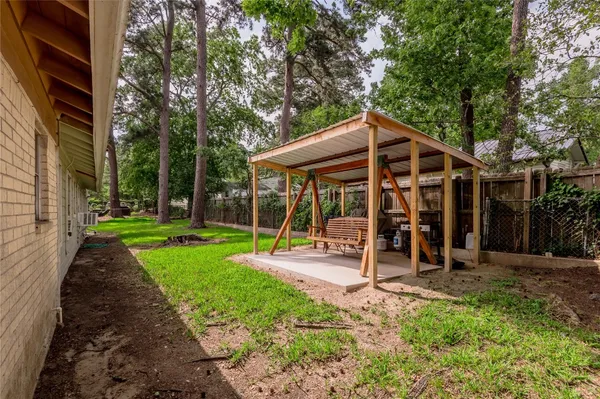 $799 | 1412 22nd Street, Unit B, Huntsville, TX 77340