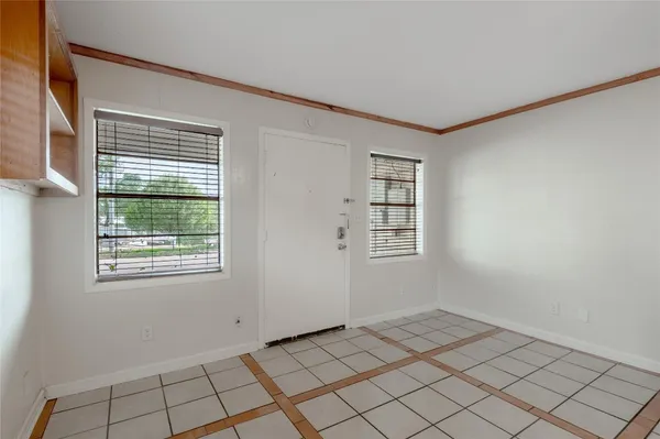 $799 | 1412 22nd Street, Unit B, Huntsville, TX 77340