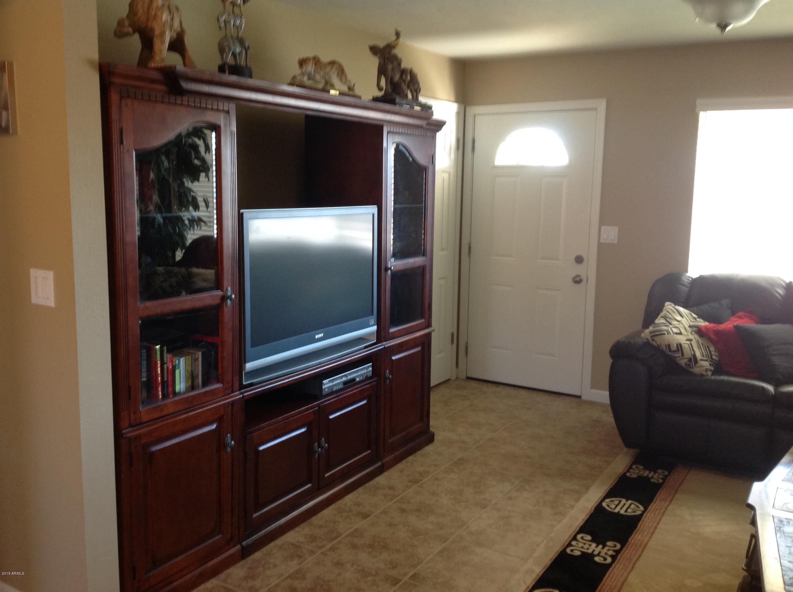 5632 East Decatur Street Mesa, AZ 85205 - Photo 8 of 20 Living Room 3