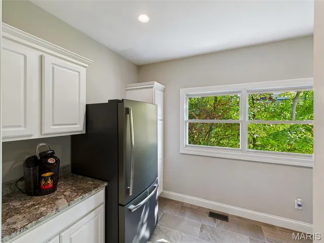 $1,400,000 | 13226 Cozy Hill Drive, St. Louis, MO 63122