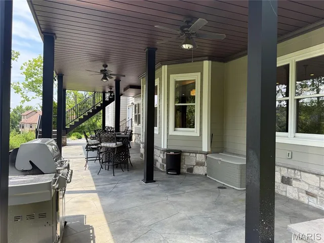 $1,400,000 | 13226 Cozy Hill Drive, St. Louis, MO 63122