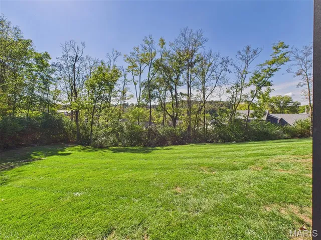 $1,400,000 | 13226 Cozy Hill Drive, St. Louis, MO 63122