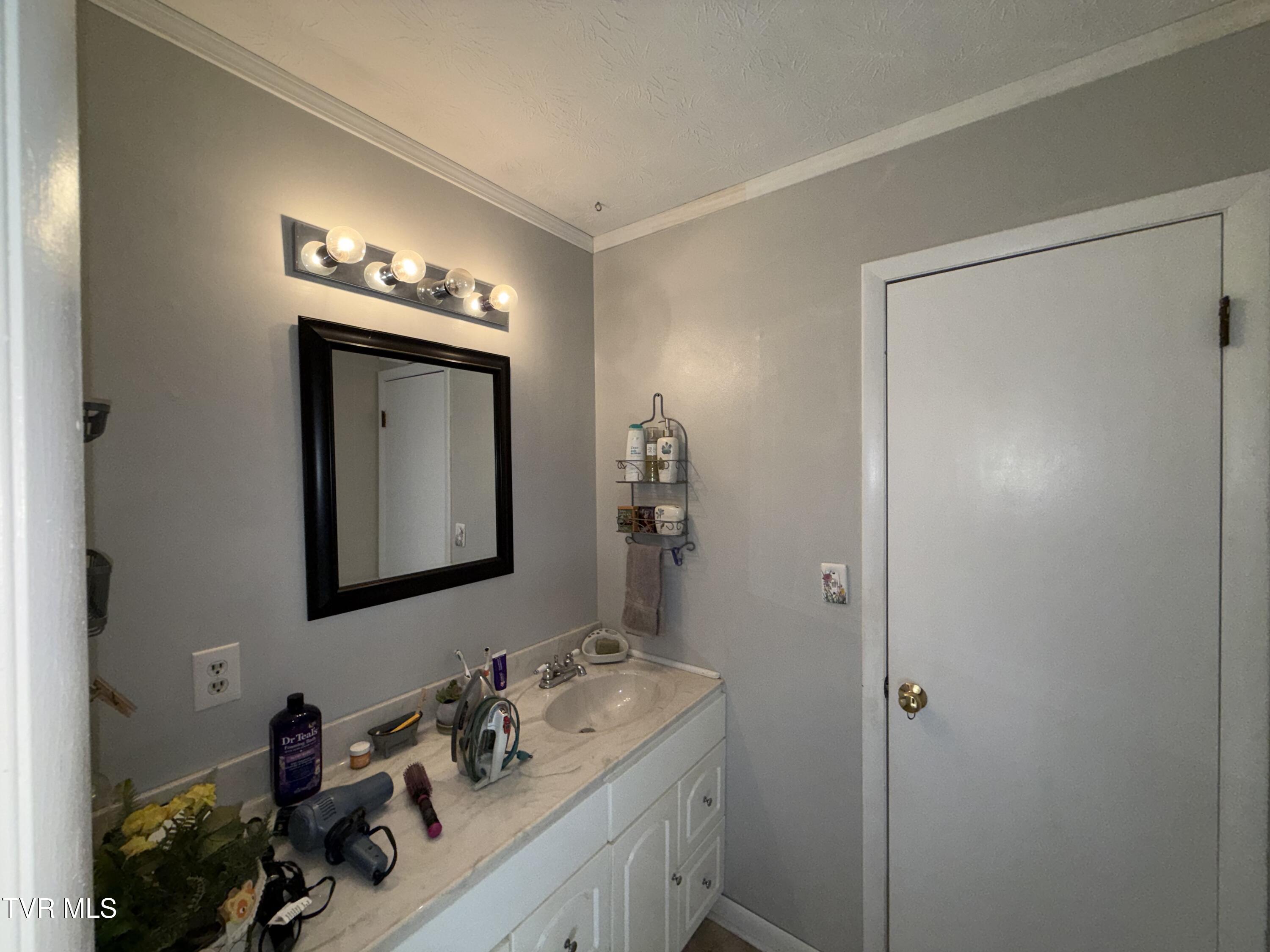 1149 Rainbow Road Mountain City, TN 37683 - Photo 20 of 25 1149 Rainbow Road 10
