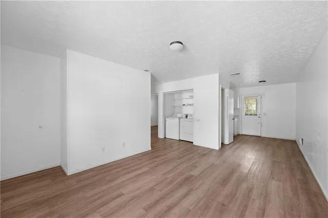 $1,375 | 1008 Davis Street, Unit 14, Monroe, GA 30655