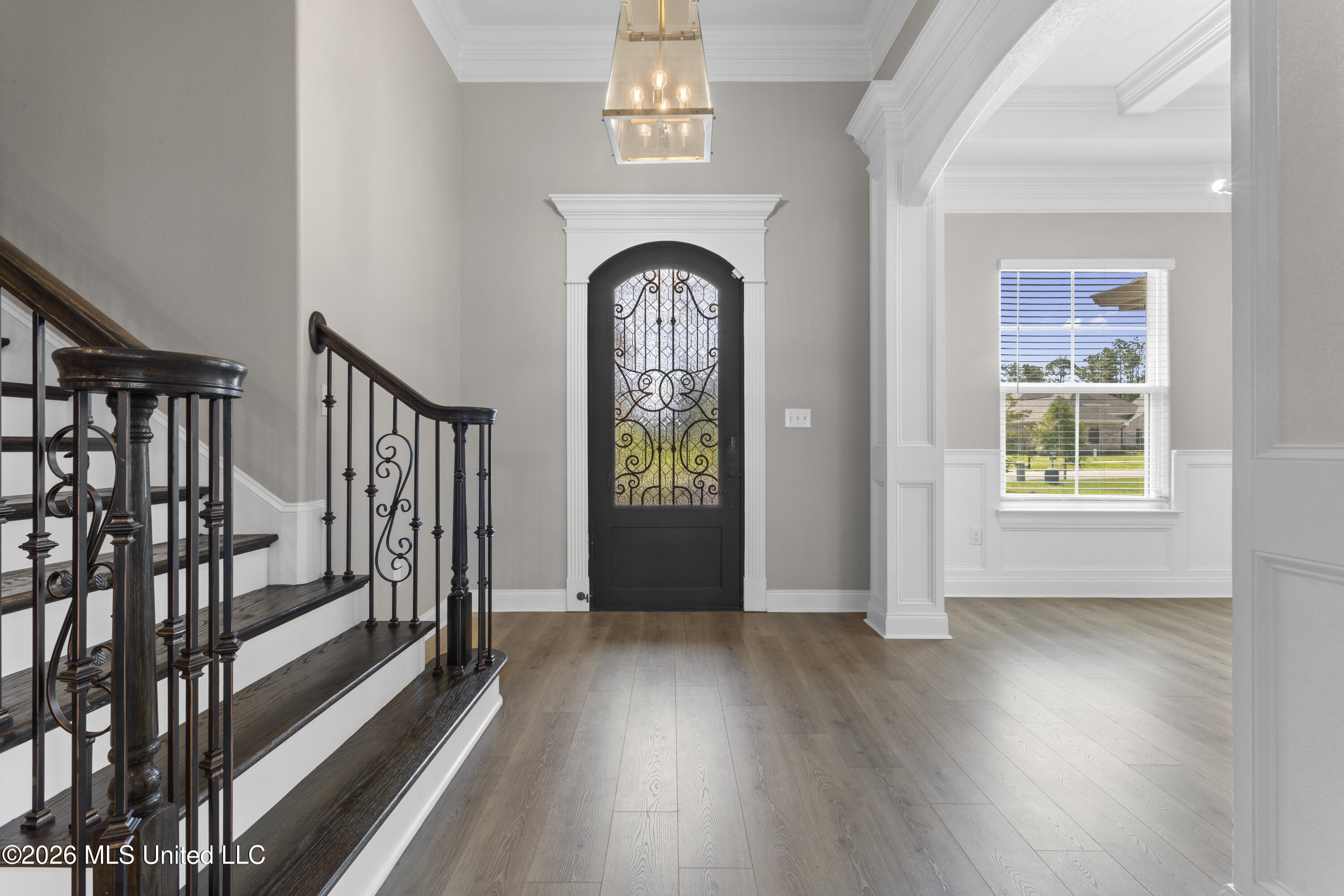 12569 Alphabet Road Gulfport, MS 39503 - Photo 4 of 42 Entrance Foyer