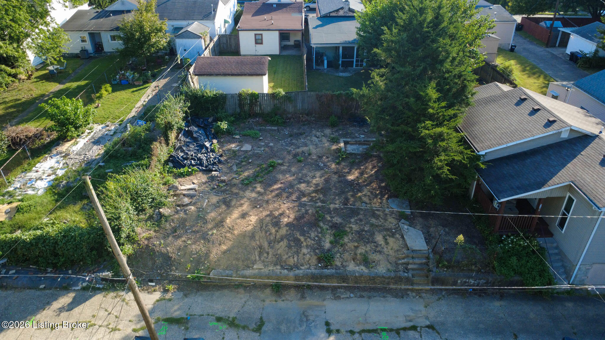 917 R Mulberry Street Louisville, KY 40217 - Photo 1 of 5 DJI_0429