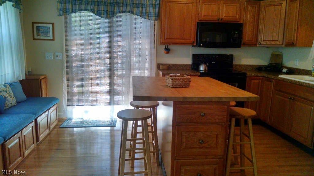 86730 Beaver Dam Road Scio, OH 43988 - Photo 5 of 19 New Oak Kitchen