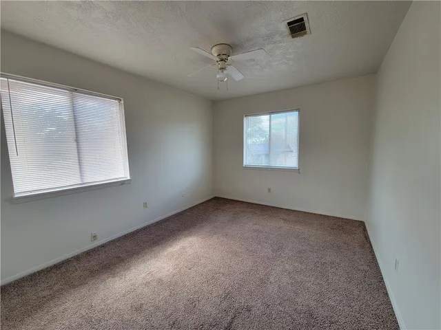 $865 | 3526 Midwest Drive, Unit D, Bryan, TX 77802