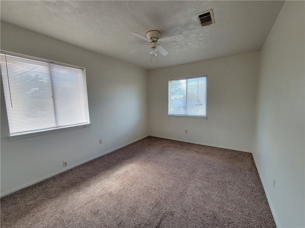 3526 Midwest Drive, Unit D Bryan, TX 77802 - Photo 9 of 10