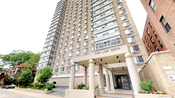 $239,000 | 118-17 Union Turnpike, Unit 9J | Forest Hills