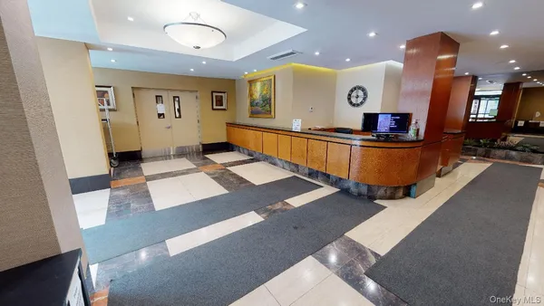 $239,000 | 118-17 Union Turnpike, Unit 9J | Forest Hills