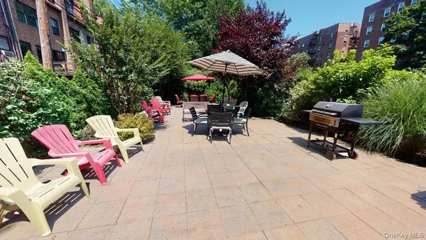 $239,000 | 118-17 Union Turnpike, Unit 9J | Forest Hills