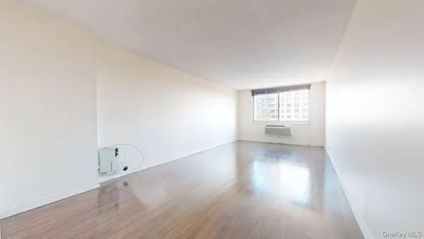 $239,000 | 118-17 Union Turnpike, Unit 9J | Forest Hills