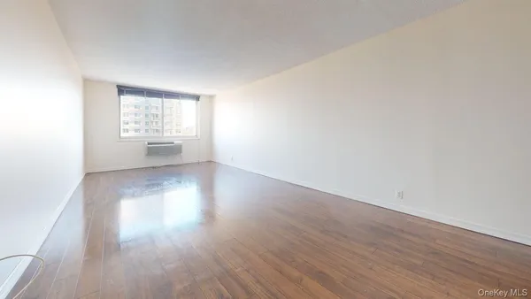 $239,000 | 118-17 Union Turnpike, Unit 9J | Forest Hills