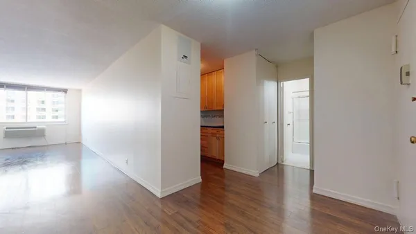 $239,000 | 118-17 Union Turnpike, Unit 9J | Forest Hills