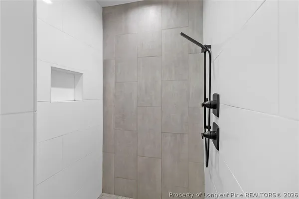 $1,850 | 417 East Donaldson Avenue, Raeford, NC 28376