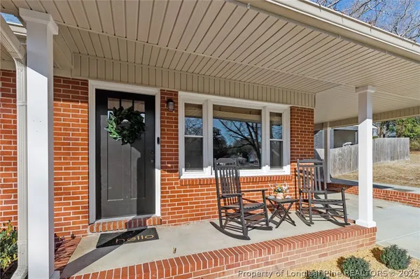 $1,850 | 417 East Donaldson Avenue, Raeford, NC 28376