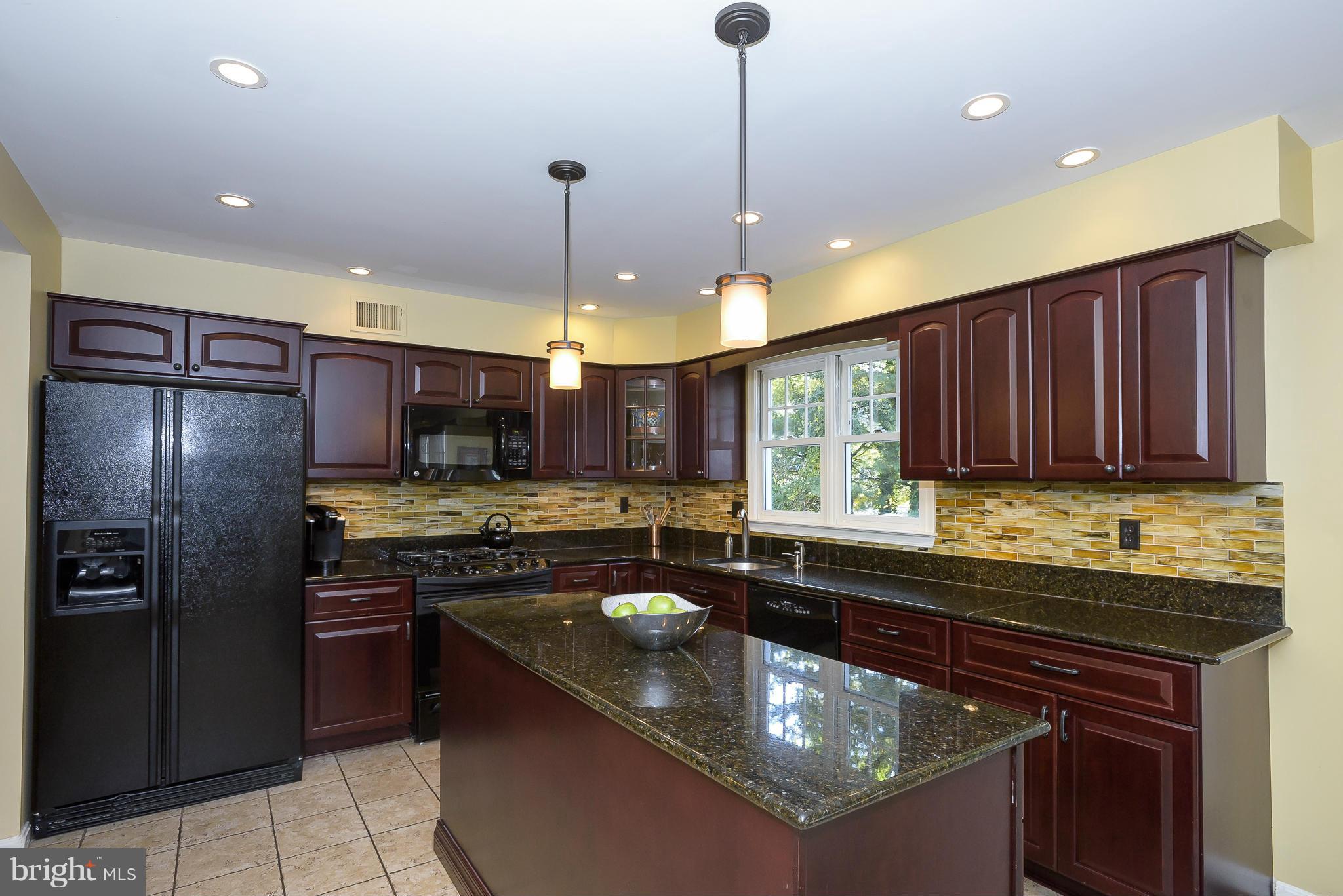 787 Brackley Road Severna Park, MD 21146 - Photo 8 of 30 Kitchen