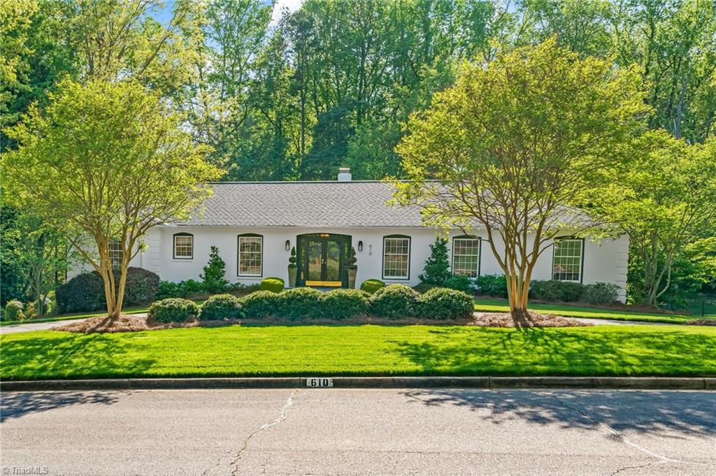610 Lichfield Road Winston-Salem, NC 27104 - Photo 1 of 50 Gallery Image 1