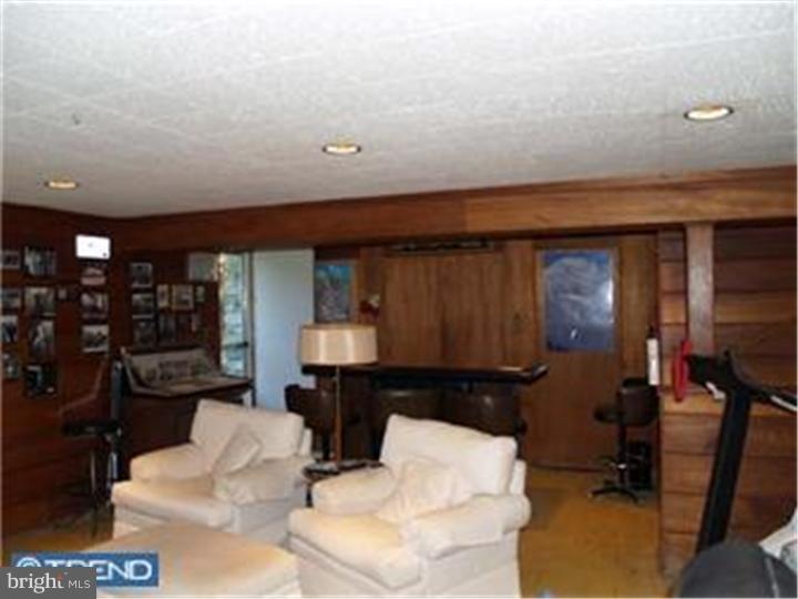 3505 St Davids Road Newtown Square, PA 19073 - Photo 11 of 15 Family Room
