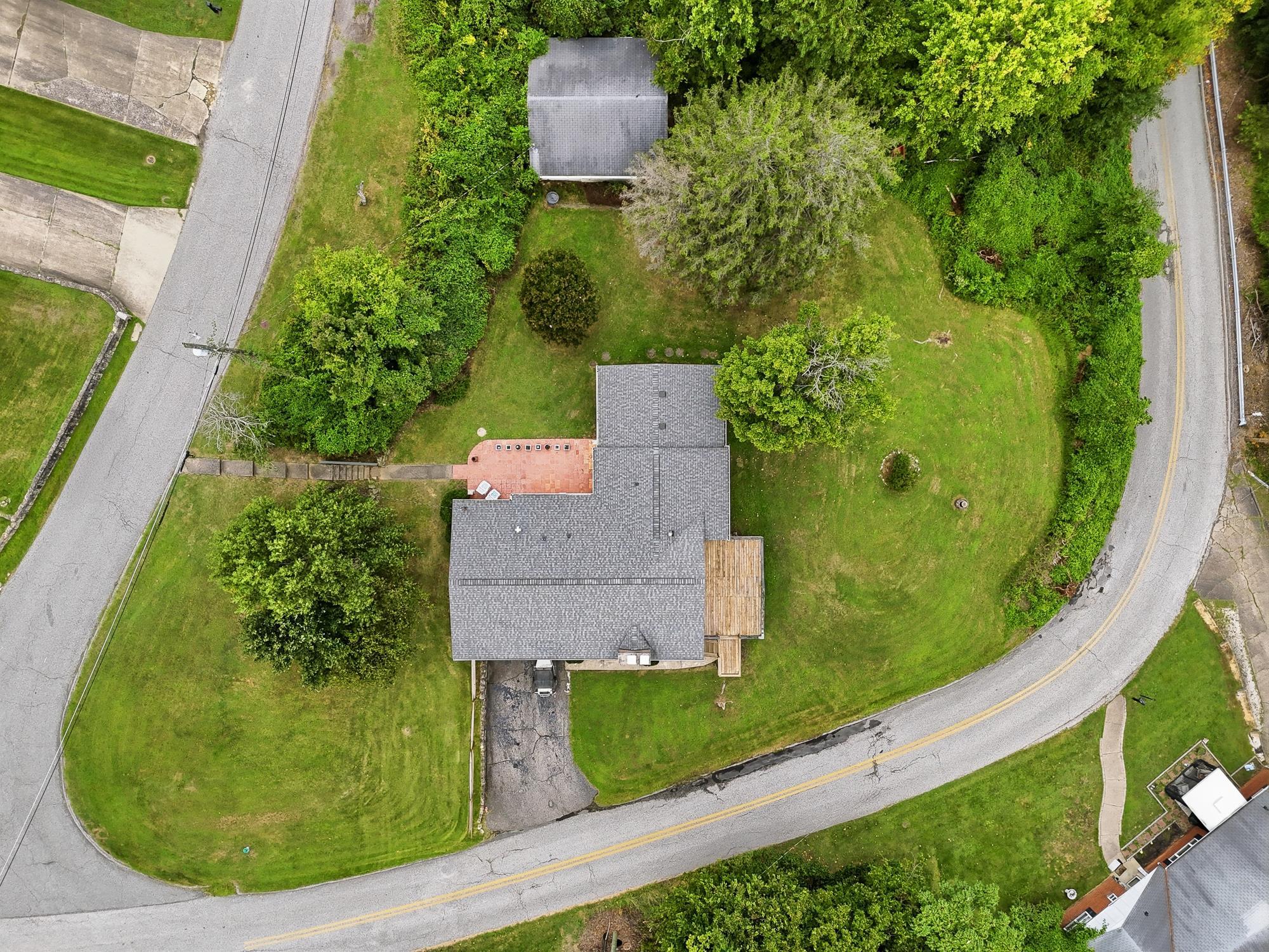 2 Hamill Road Huntington, WV 25701 - Photo 31 of 32 Gallery Image 31