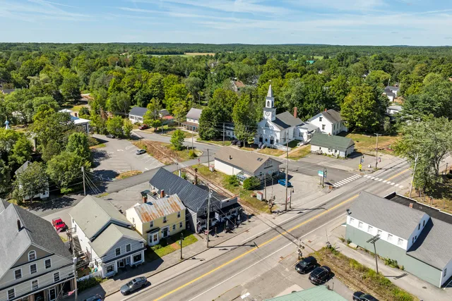 $625,000 | 64 Main Street, Richmond, ME 04357