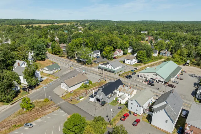 $625,000 | 64 Main Street, Richmond, ME 04357