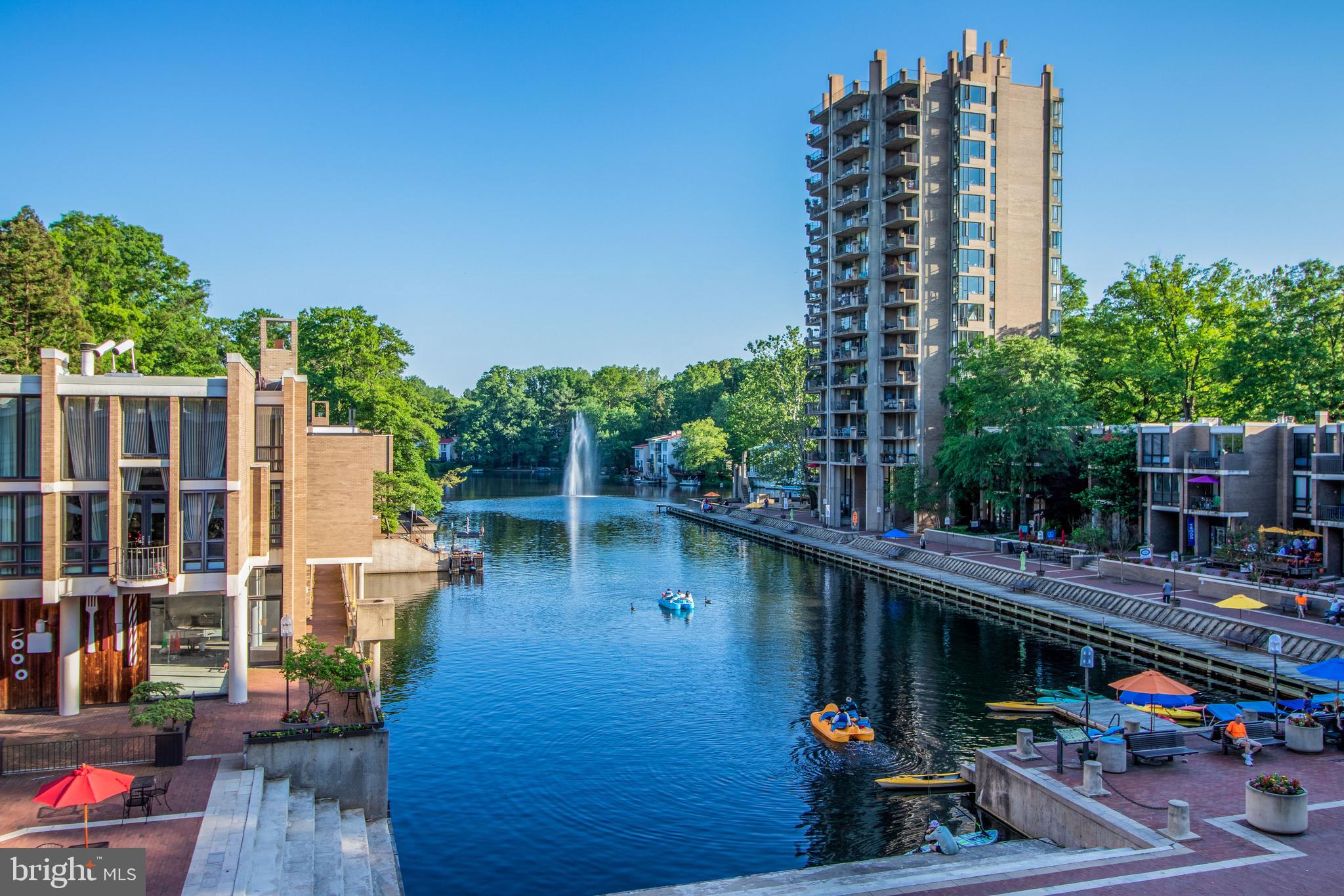 11400 Washington Plaza West, Unit 804 Reston, VA 20190 - Photo 1 of 32 You could live here!