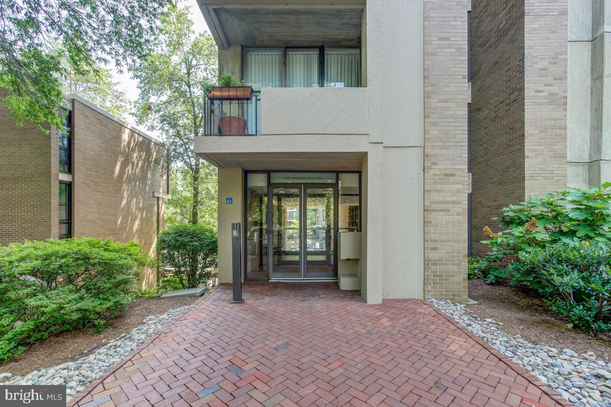 11400 Washington Plaza West, Unit 804 Reston, VA 20190 - Photo 2 of 32 Welcome to Heron House