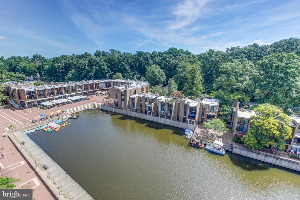 11400 Washington Plaza West, Unit 804 Reston, VA 20190 - Photo 17 of 32 Great view of the Historic Lake Anne Plaza