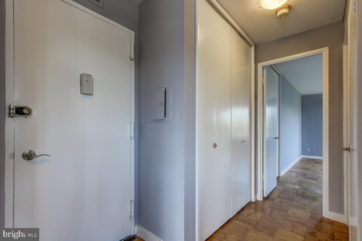 11400 Washington Plaza West, Unit 804 Reston, VA 20190 - Photo 18 of 32