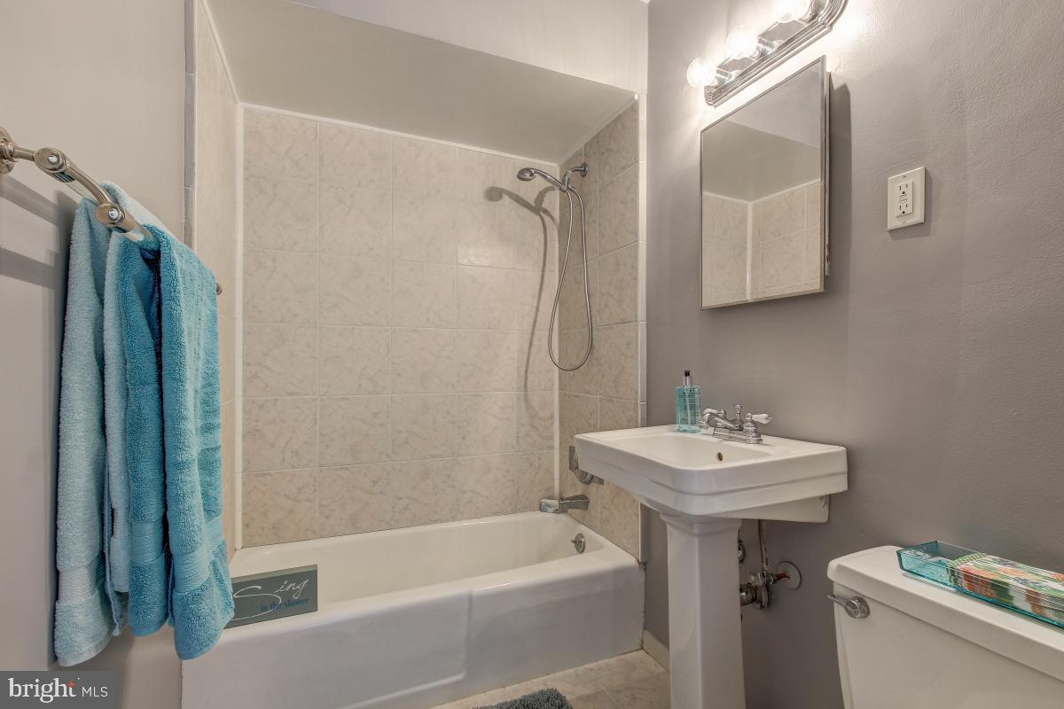 11400 Washington Plaza West, Unit 804 Reston, VA 20190 - Photo 19 of 32 Freshly painted bathroom