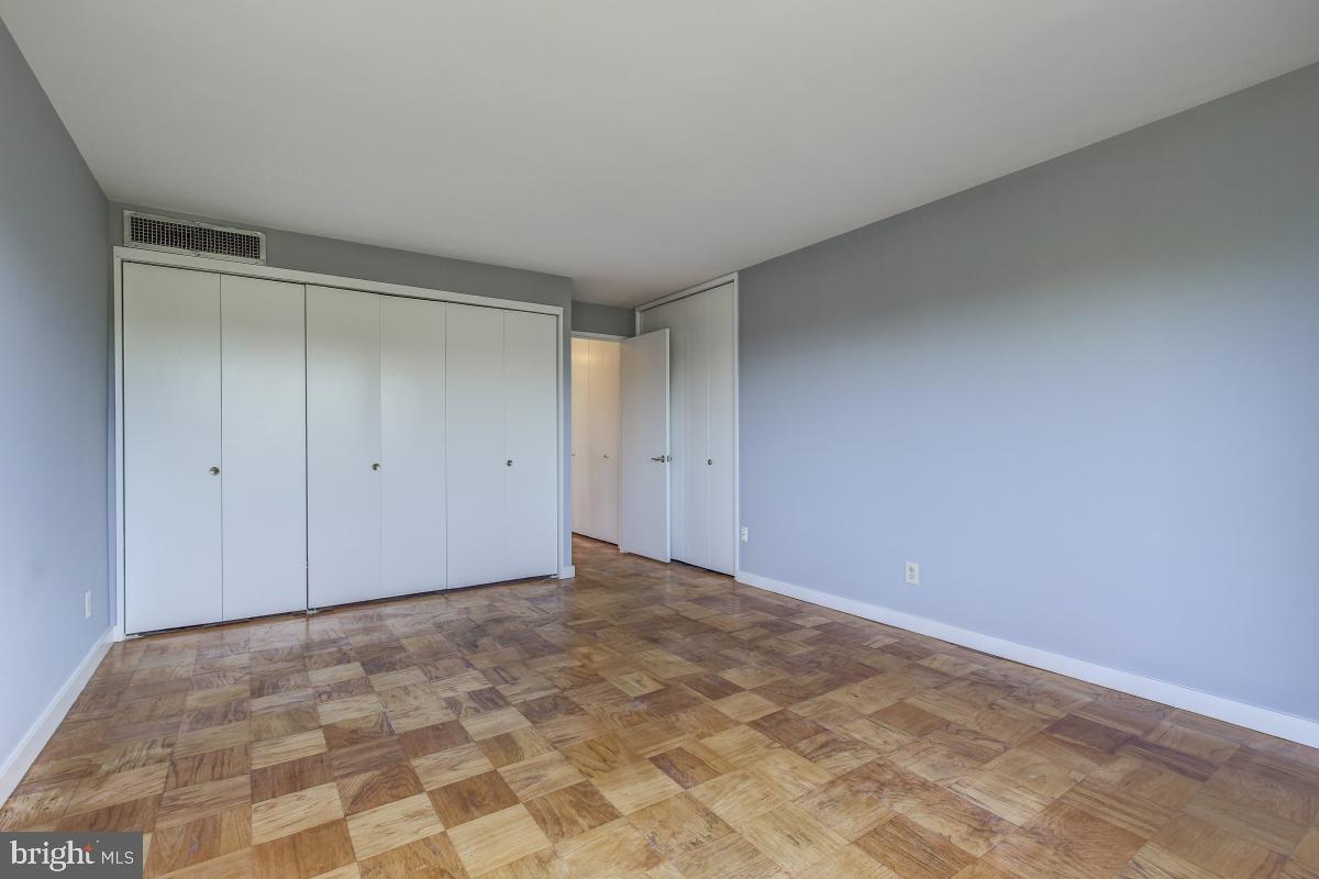 11400 Washington Plaza West, Unit 804 Reston, VA 20190 - Photo 23 of 32 Tons of closet space